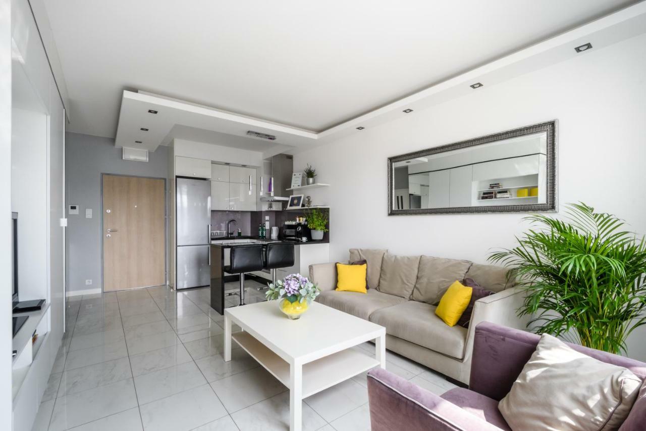 Gama Apartment Warsaw Exterior photo